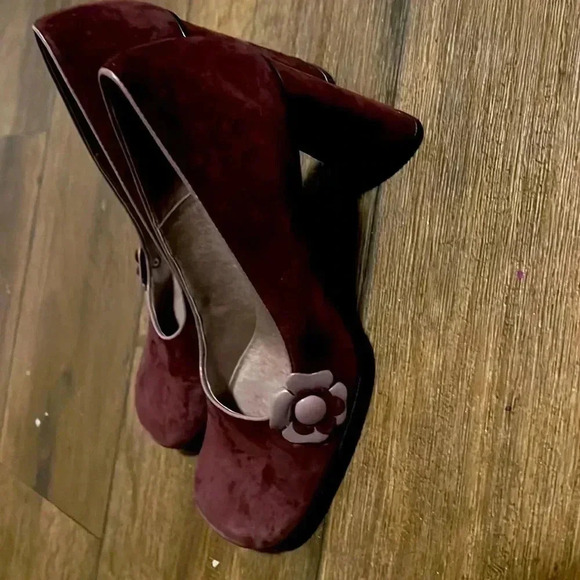 Vintage Nine West square toe plumb suede leather heels size 7 - Picture 5 of 10